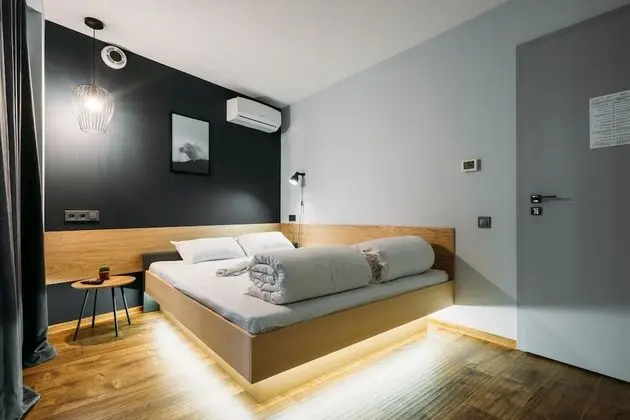 Standard Tek Büyük Yataklı Oda, Ortak Banyo