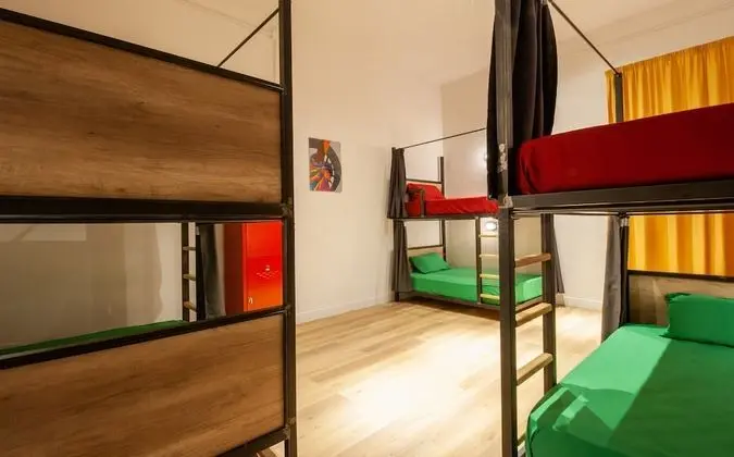 Ortak Ranzalı Oda, Sadece kadınlar için (6 people)