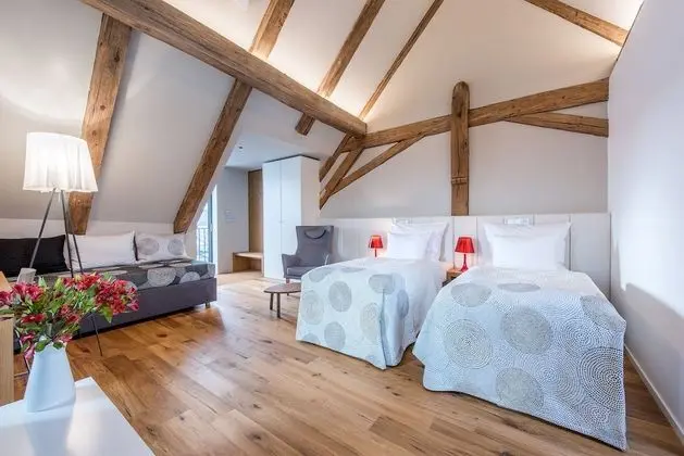 Deluxe Tek Büyük veya İki Ayrı Yataklı Oda