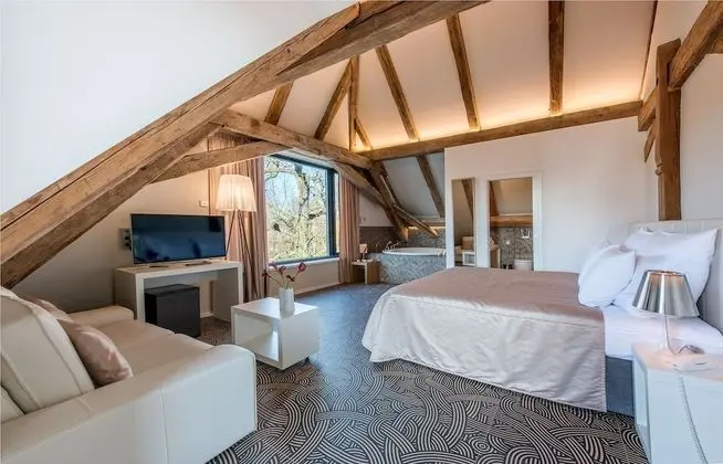 Honeymoon Tek Büyük Yataklı Oda