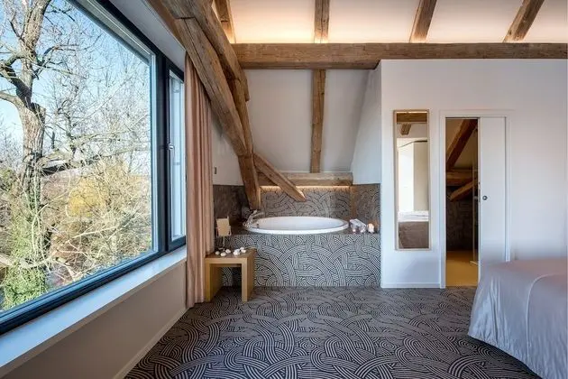 Honeymoon Tek Büyük Yataklı Oda