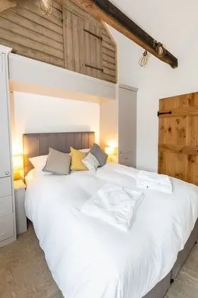 Standard Kır Evi, Banyolu/Duşlu, Avlu Manzaralı (Premium three bedroom)