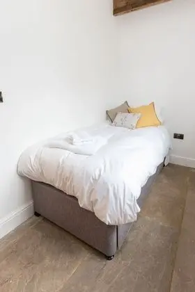 Standard Kır Evi, Banyolu/Duşlu, Avlu Manzaralı (Premium three bedroom)