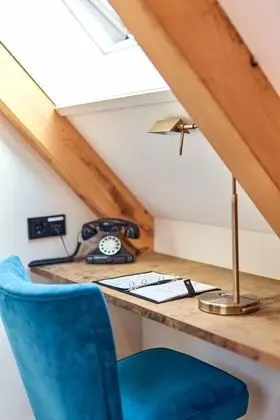 Comfort Tek Büyük Yataklı Oda