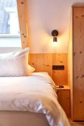 Comfort Tek Büyük Yataklı Oda