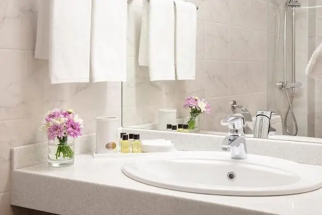 Comfort İki Ayrı Yataklı Oda, 2 Tek Kişilik Yatak, Sigara İçilmez, Avlu Manzaralı