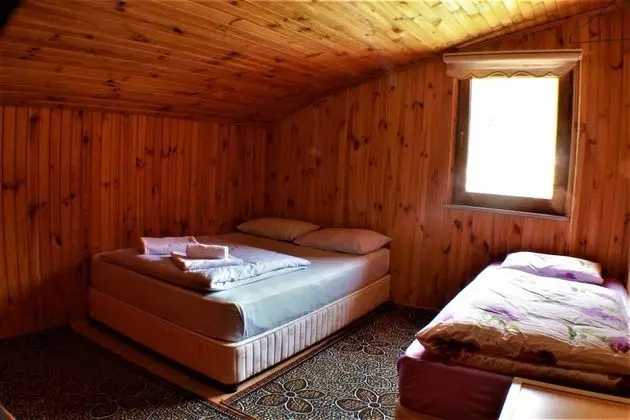 Standard Dört Kişilik Oda