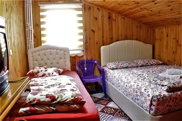 Standard Dört Kişilik Oda