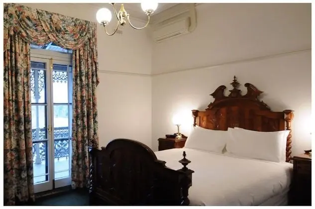 Süit, Balkon
