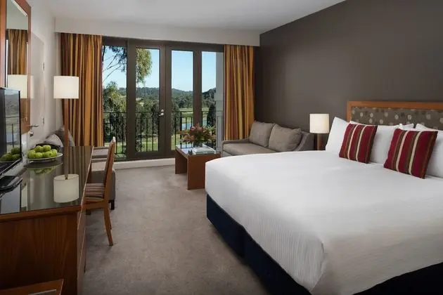 Executive Oda, Veranda, Golf Manzaralı