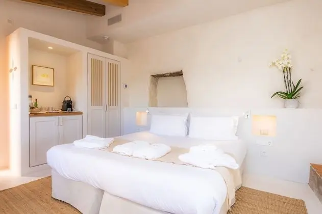 Junior Süit, Teras (Menorca)