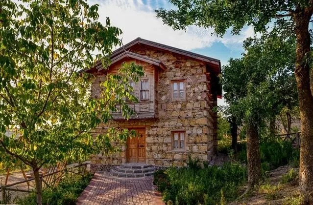 Standart Oda, Kara Manzaralı, Balkonsuz