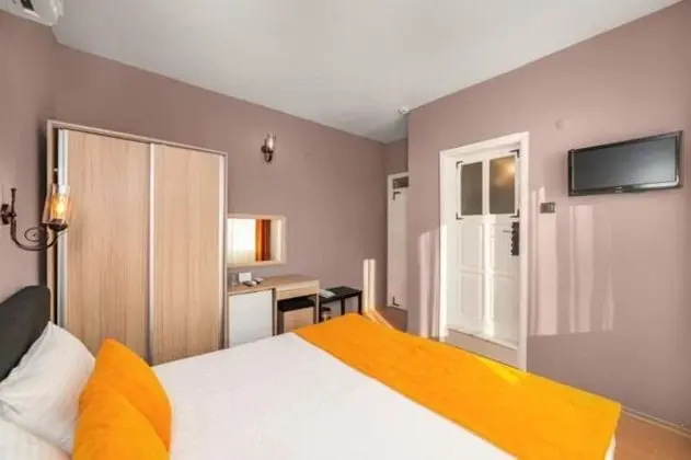Standart Oda, Bahçe Manzaralı, Balkonlu