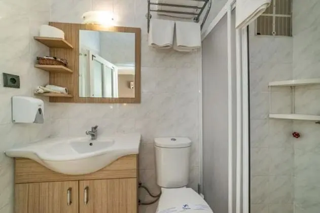 Standart Oda, Bahçe Manzaralı, Balkonlu