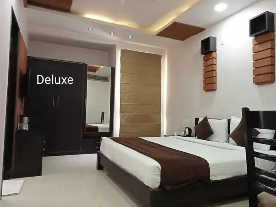 Deluxe Tek Büyük veya İki Ayrı Yataklı Oda