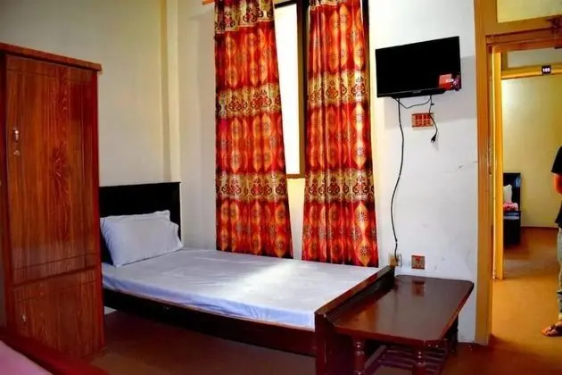 Standard Tek Büyük veya İki Ayrı Yataklı Oda