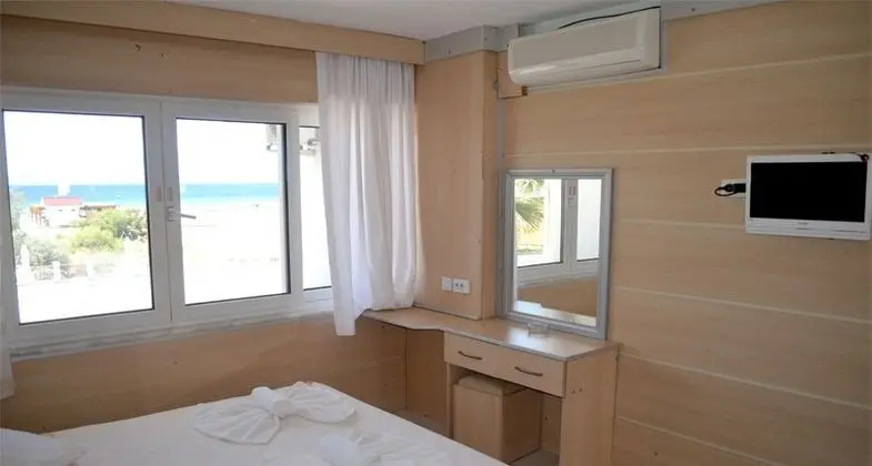 Deniz Manzaralı Oda 2 Kişilik