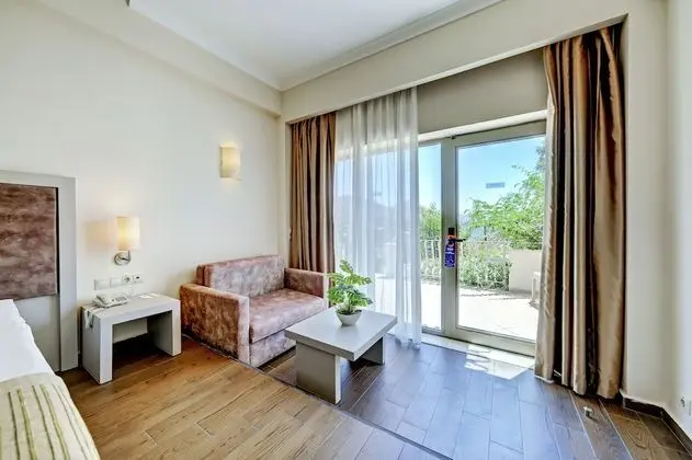 Club Room