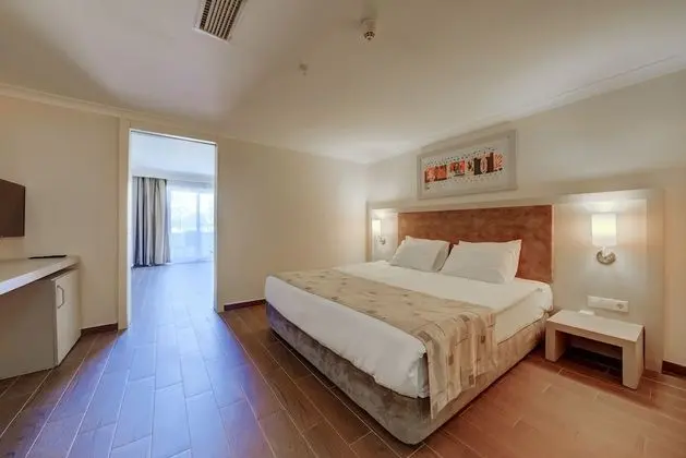 Standard Family Room