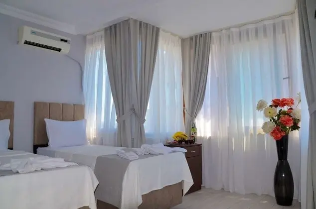 Standard Üç Kişilik Oda