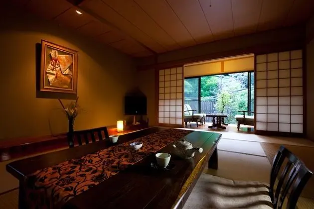 Traditional Ev (Deluxe Japanese Style, Open Air Bath)