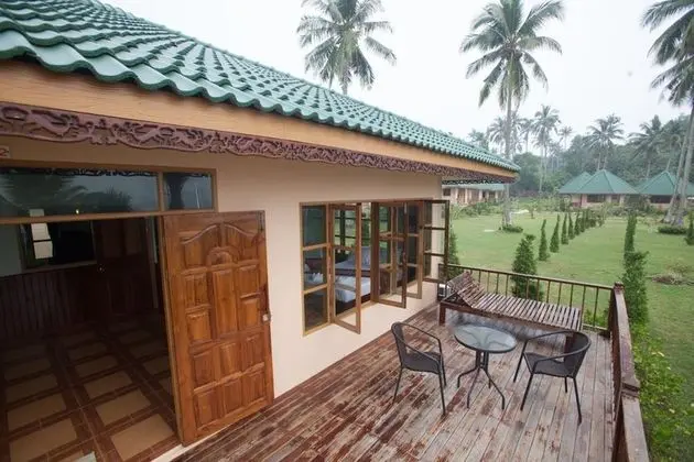 Family Room (2 Bedroom)