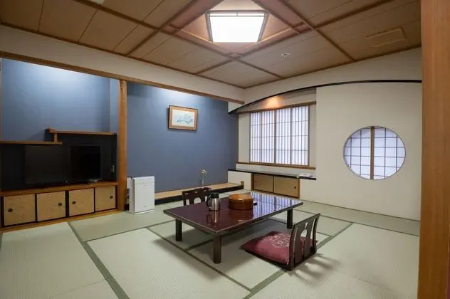 Traditional Oda, Liman Manzaralı (South Building, Large Japanese Style)