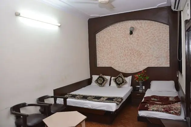 Standard Üç Kişilik Oda