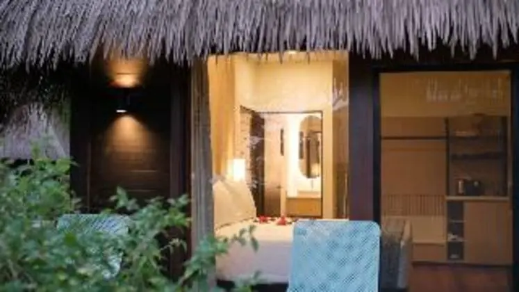 BUNGALOW