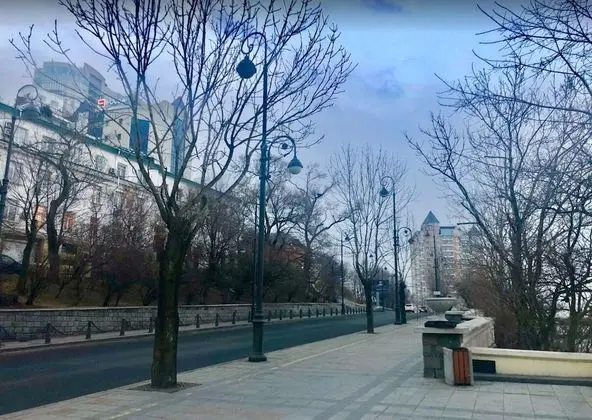 Basic Tek Büyük Yataklı Oda