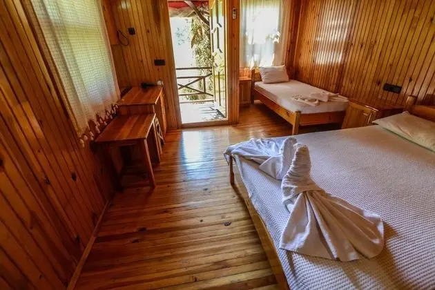 Ahşap Ev, Bahçe Manzaralı, Balkonlu
