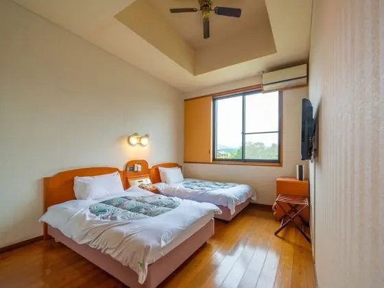 İki Ayrı Yataklı Oda (14 sqm)