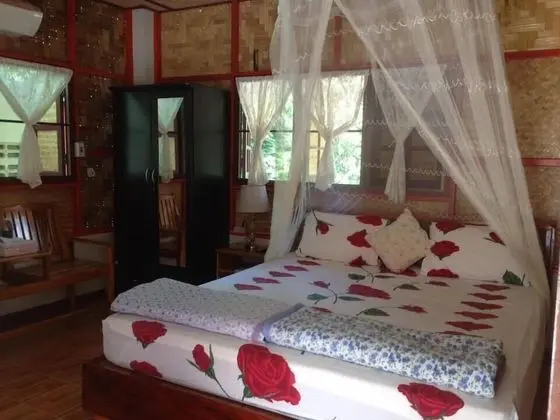 Standard Double Room with Shared Bathroom