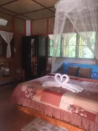 Standard Double Room with Shared Bathroom