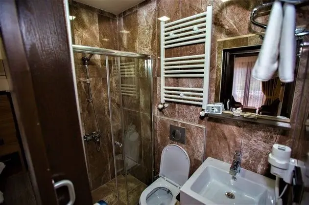 1+1 Daire, Bahçe Manzaralı, Fransız Balkonlu