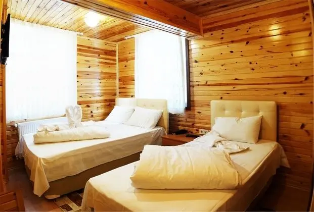Triple room Üç kişilik oda