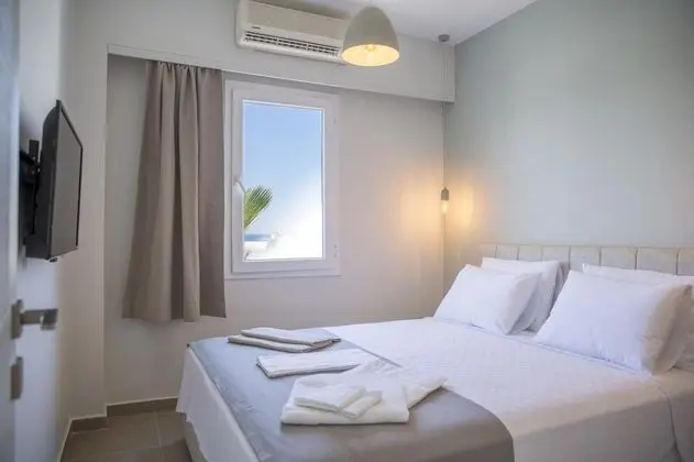 Dört Kişilik Oda, Deniz Manzaralı