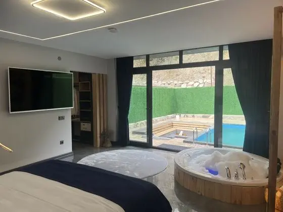 Premium Havuzlu Villa 3