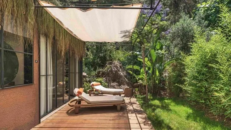 Executive Suite, Bahçe Manzaralı, Teraslı