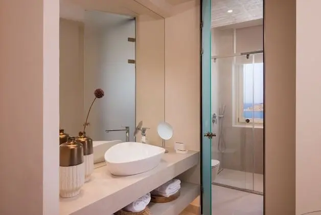 Horizon Room
