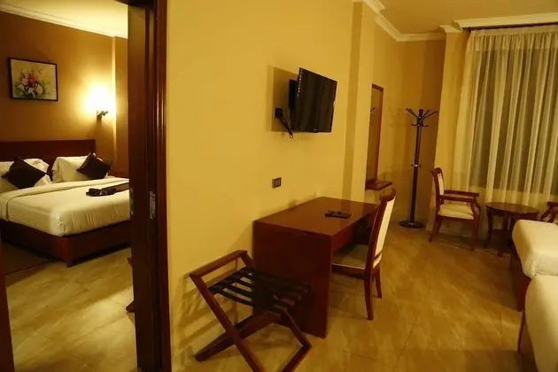 İki Ayrı Yataklı Oda, Bağlantılı Odalar