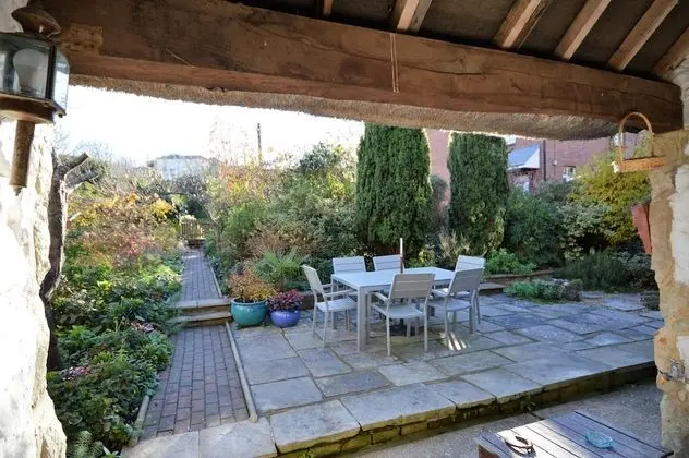 Kır Evi
