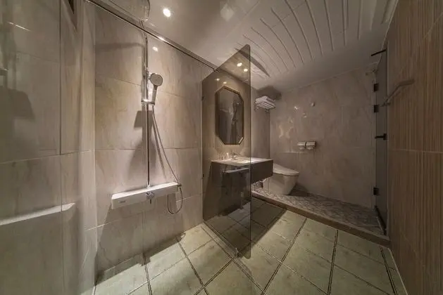 [Free Breakfast for 2] Premier Suite