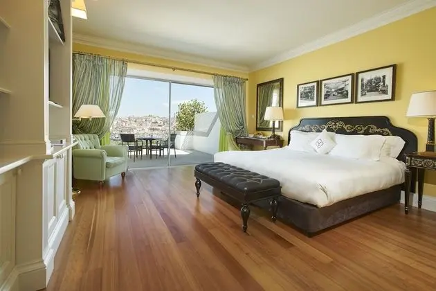 Superior - City and Garden View - Floors 4,5,6,7