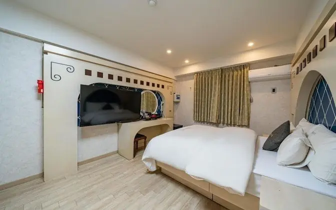 Oda (Standard-Business (Sauna Netflix Avai)