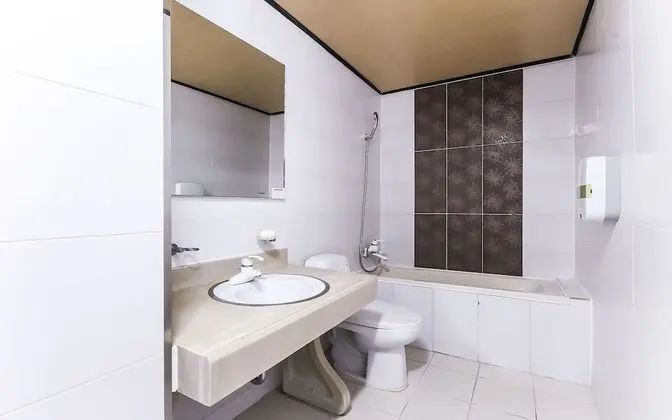 Oda (VIP-Suite Twin (Sauna Netflix Availab)