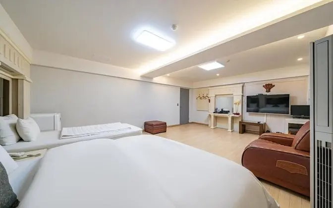 Oda (VIP-Suite Twin (Sauna Netflix Availab)