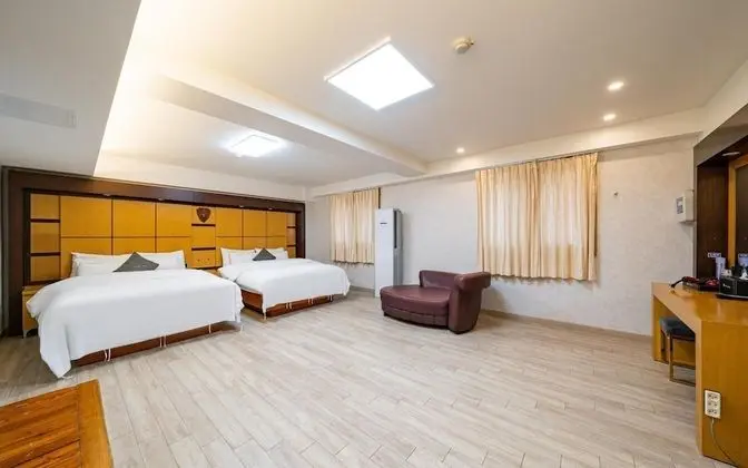 Oda (VIP-Suite Twin (Sauna Netflix Availab)