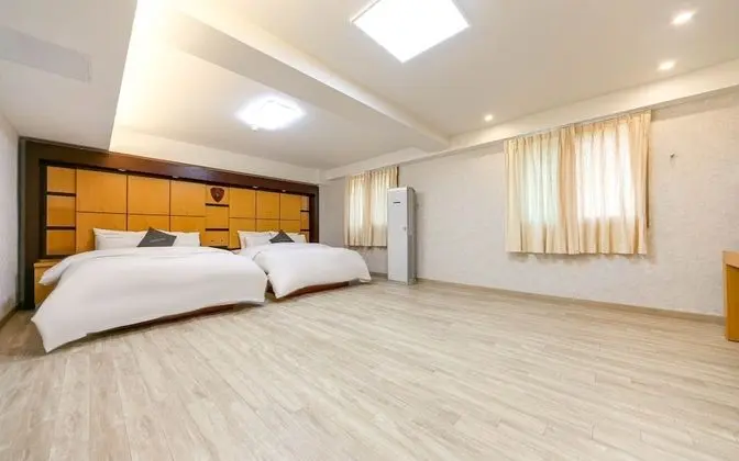 Oda (VIP-Suite Twin (Sauna Netflix Availab)