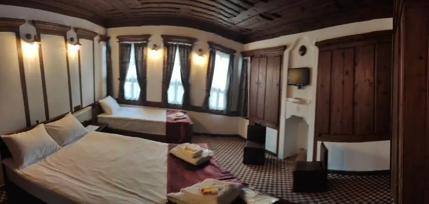 Standart İki Kişilik Oda